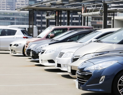 お客様のニーズにあわせた車両をお探します